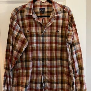 Patagonia organic Pima cotton long sleeve shirt size medium